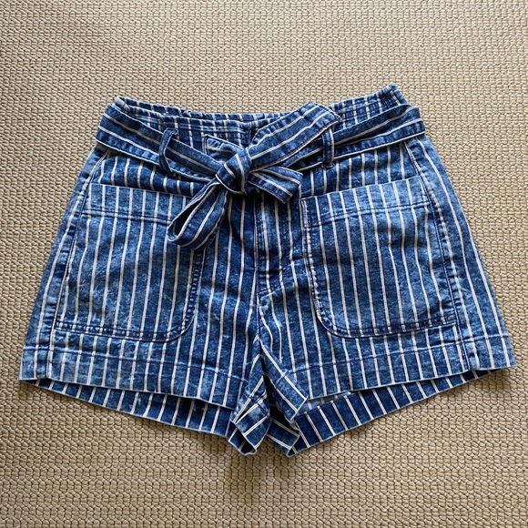 American Eagle Outfitters Pants - American Eagle Striped Tie Shorts